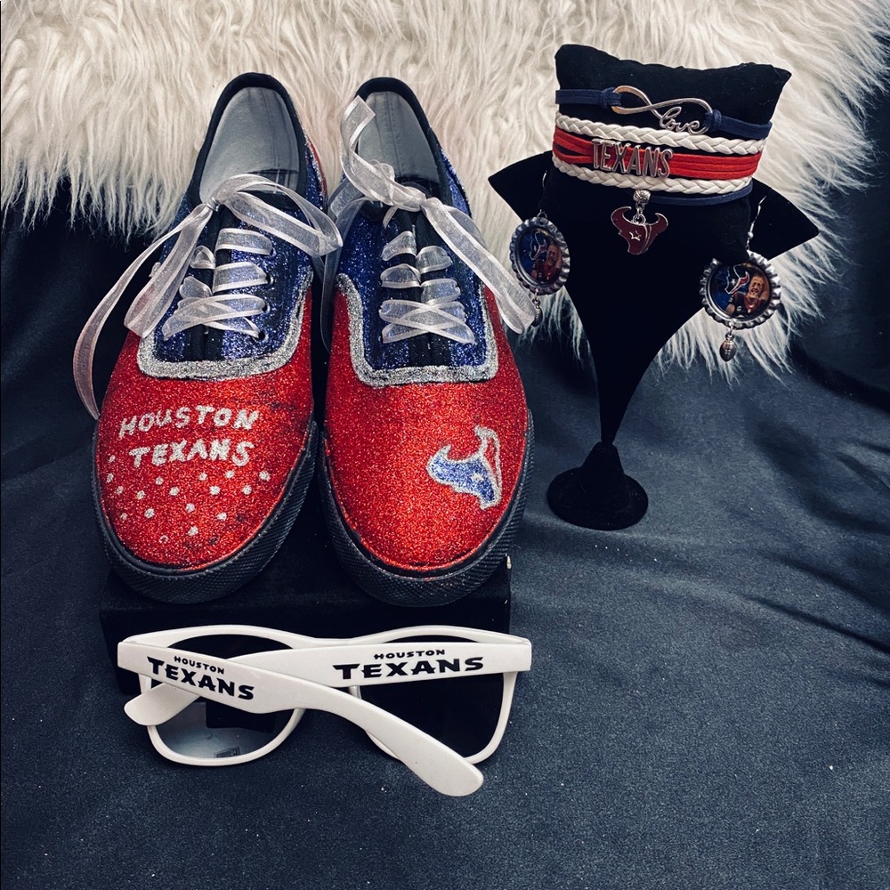 Brand New Mossimo Hou Texans Shoes & Accessories